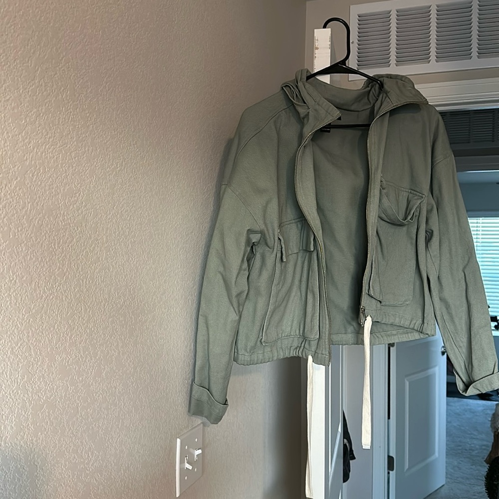 Forever 21 cropped jacket